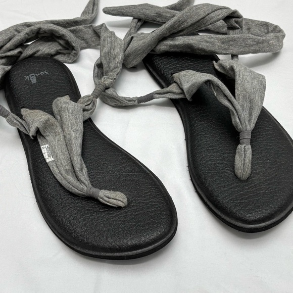 Sanuk Black Gray Yoga Ankle Wrap Sandals - Picture 1 of 6